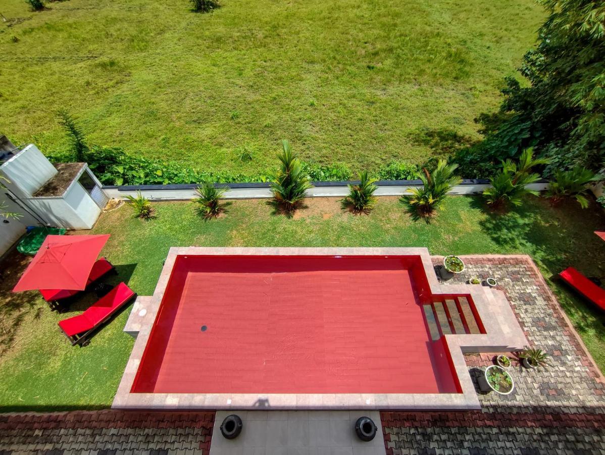 Villa Red Pool Hikkaduwa Esterno foto