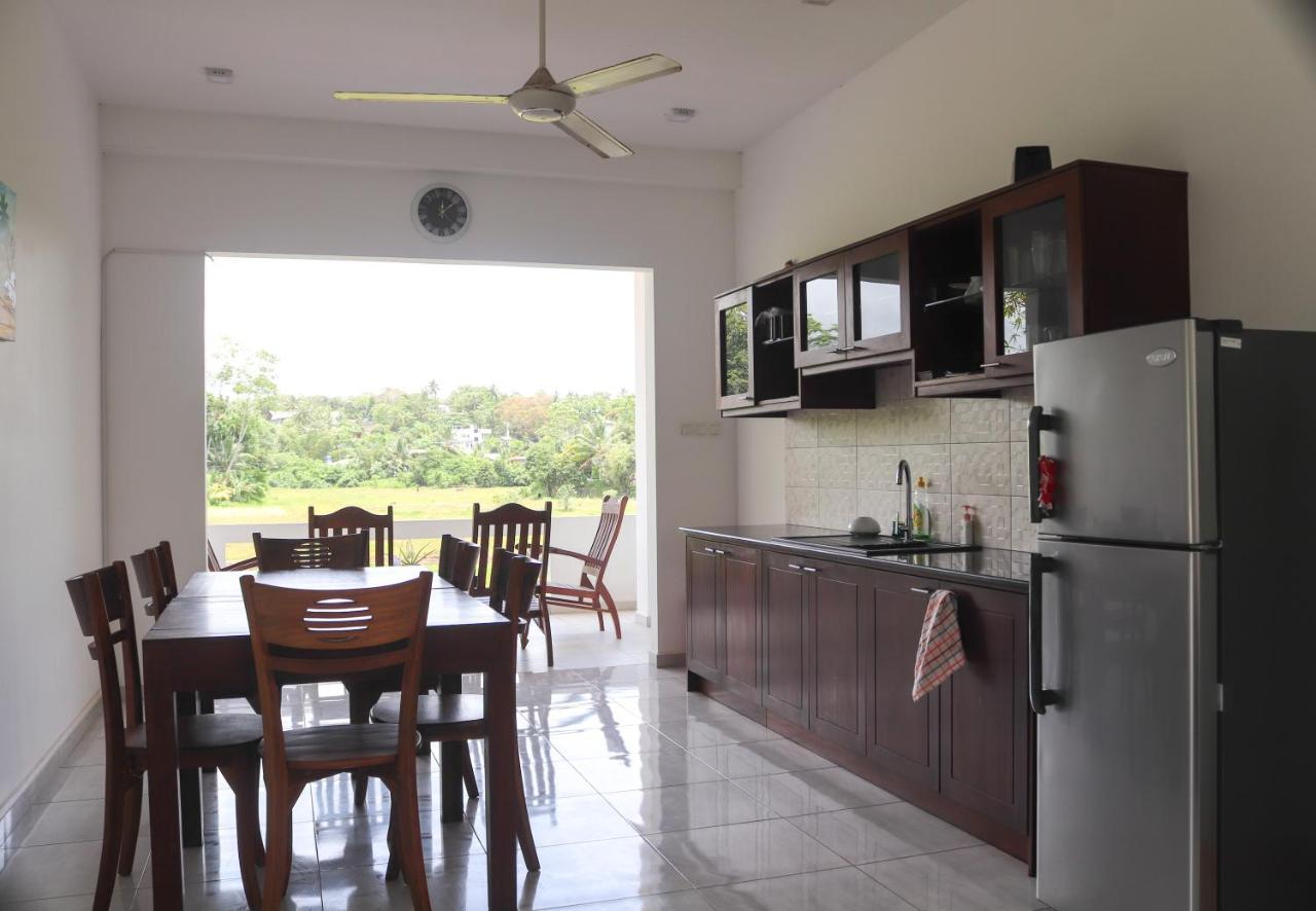 Villa Red Pool Hikkaduwa Esterno foto
