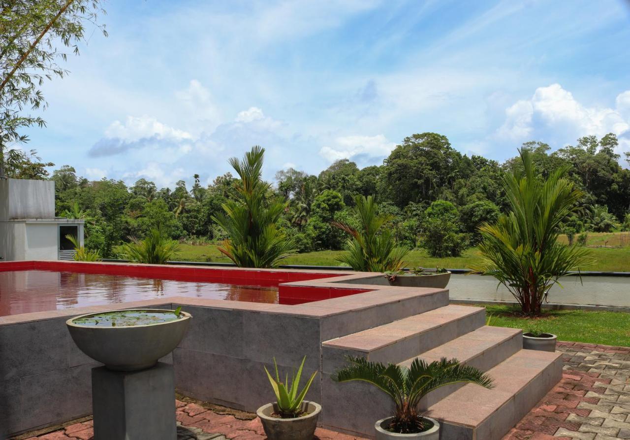 Villa Red Pool Hikkaduwa Esterno foto
